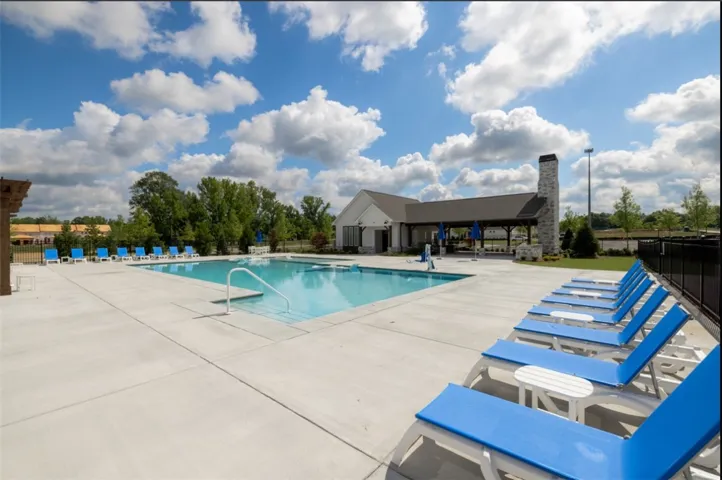 317 Tundra Swann Lane, Auburn, Alabama 36832