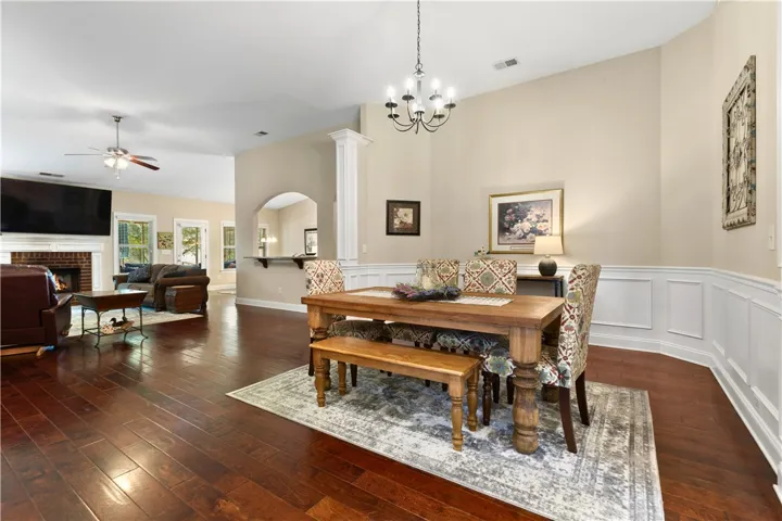 1101 Hampstead Lane, Opelika, Alabama 36801
