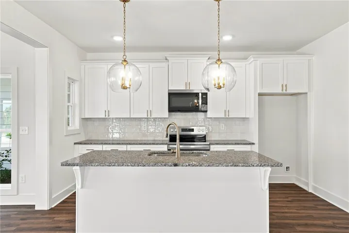 3214 Bradley Lane, Auburn, Alabama 36830