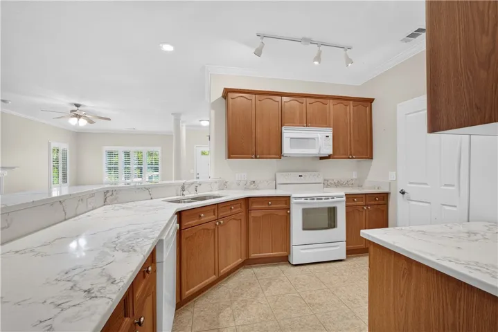 1622 Professional Parkway 12, Auburn, Alabama 36830