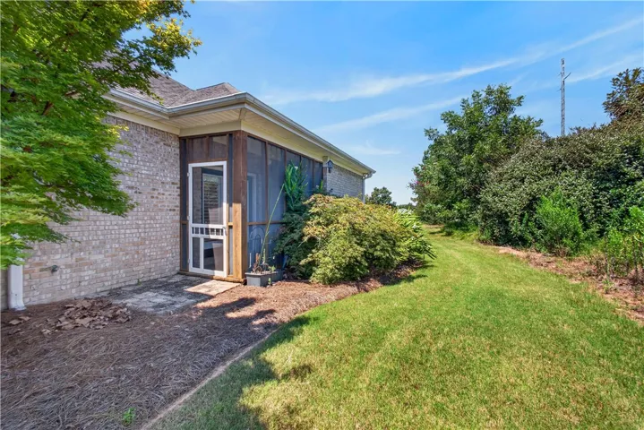 1622 Professional Parkway 12, Auburn, Alabama 36830