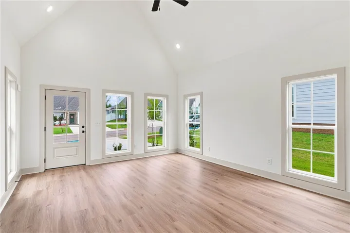 Photos of Northgate Lot 100