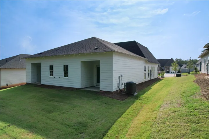 Northgate Lot 100 - Duette 3B (House omn the left)