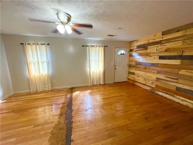 3141 Lee Road 375 N/a, Valley, Alabama 36854