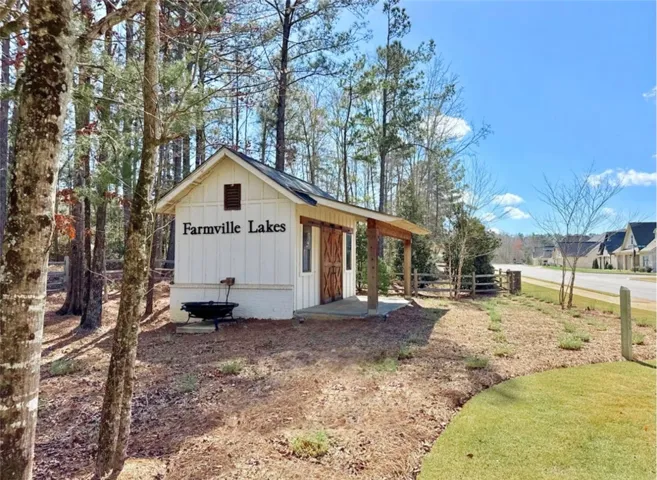 Prime location with easy access to Highway 280 and just a 7- minute drive to I -85 Exit 58