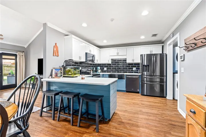999 Pleasant Avenue, Auburn, Alabama 36832