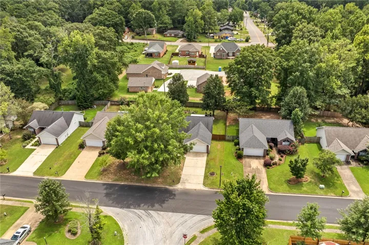 999 Pleasant Avenue, Auburn, Alabama 36832