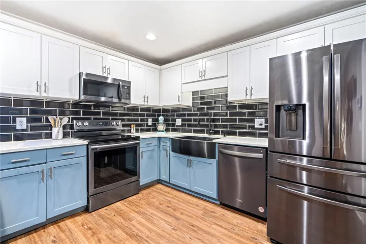 999 Pleasant Avenue, Auburn, Alabama 36832