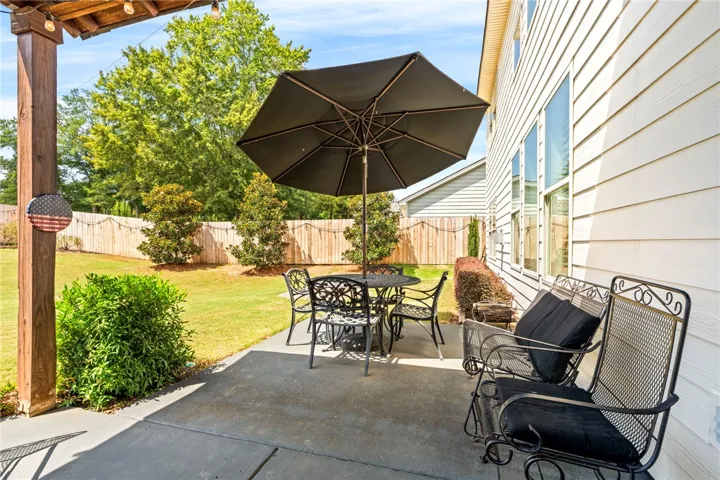 2221 Red Tail Lane, Auburn, Alabama 36879