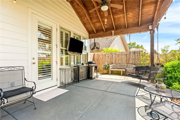 2221 Red Tail Lane, Auburn, Alabama 36879