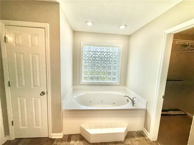 2002 N 2nd Court, Lanett, Alabama 36863