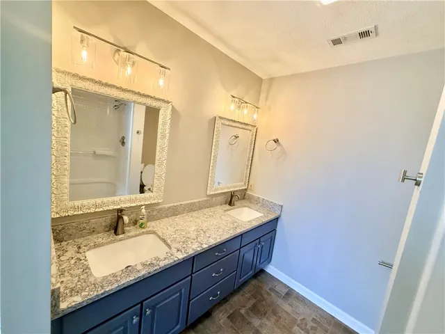 2002 N 2nd Court, Lanett, Alabama 36863