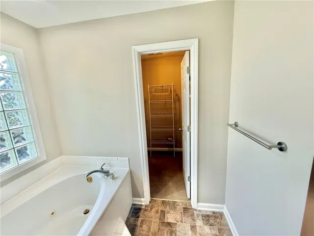 2002 N 2nd Court, Lanett, Alabama 36863