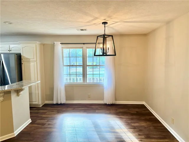 2002 N 2nd Court, Lanett, Alabama 36863