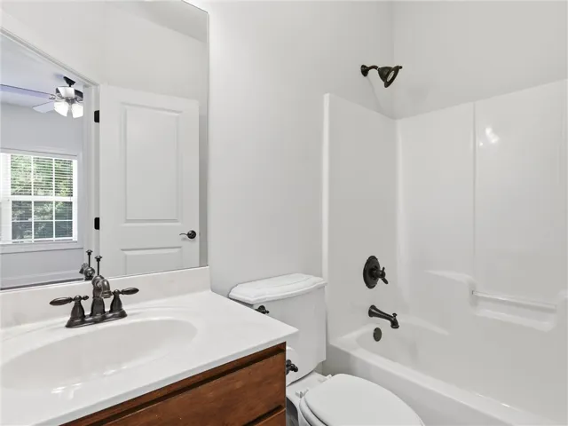 31 Lee Road 2127 N/a, Opelika, Alabama 36804