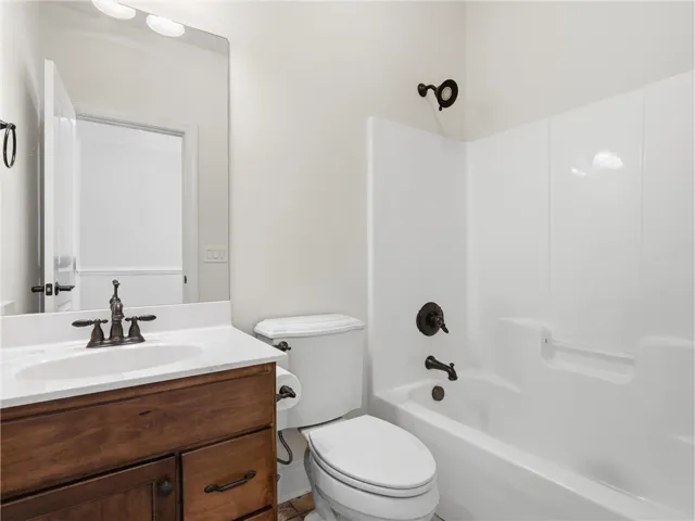 31 Lee Road 2127 N/a, Opelika, Alabama 36804