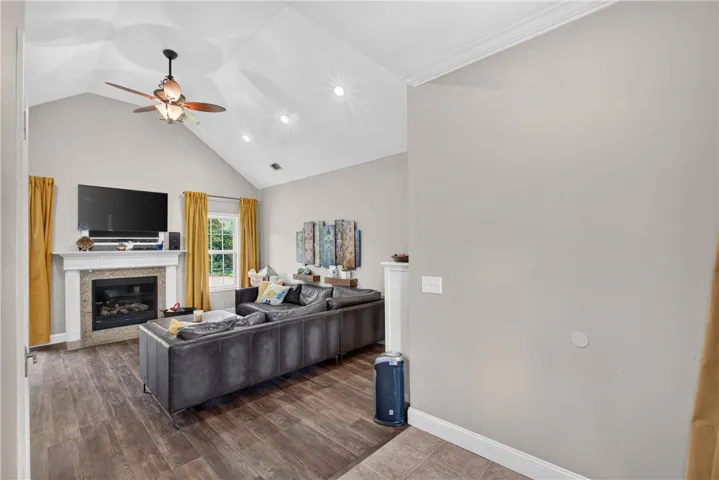 441 Stanfield Drive, Auburn, Alabama 36832