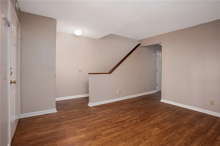 148 E University Drive B206, Auburn, Alabama 36832