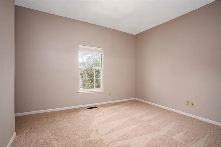 148 E University Drive B206, Auburn, Alabama 36832