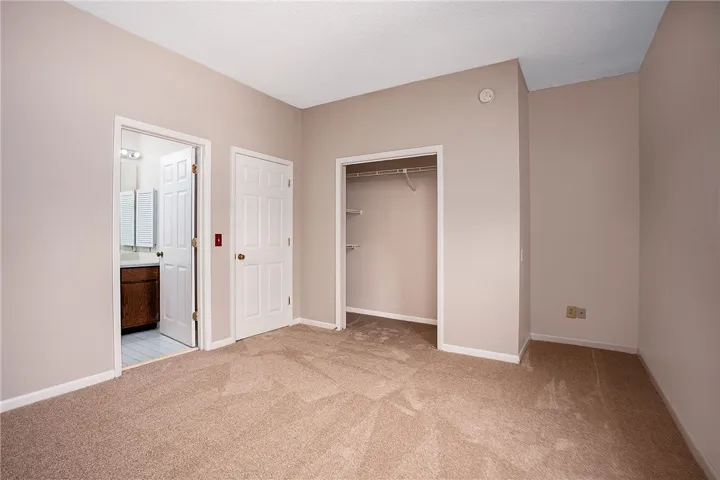 148 E University Drive B206, Auburn, Alabama 36832