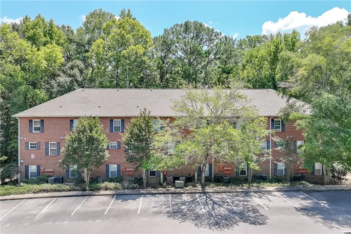 148 E University Drive B206, Auburn, Alabama 36832