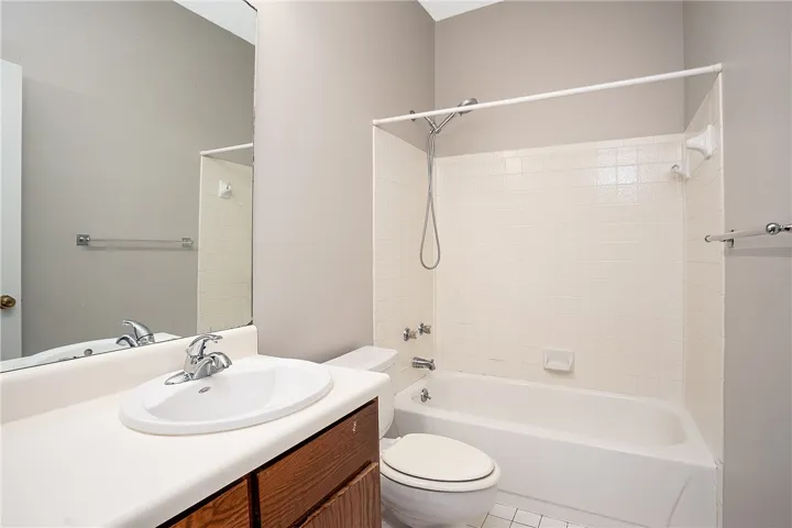148 E University Drive B206, Auburn, Alabama 36832