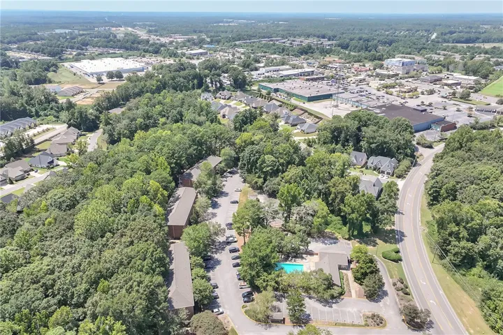148 E University Drive B206, Auburn, Alabama 36832