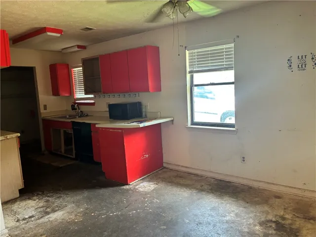 716 Bedell Avenue, Auburn, Alabama 36830