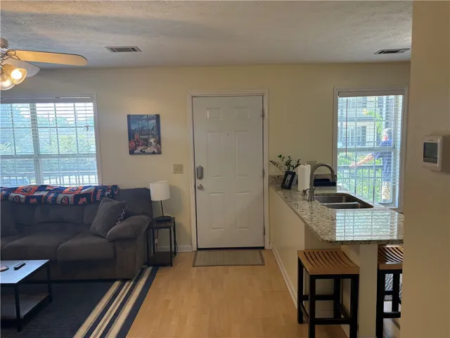 544 Glenn Avenue 203, Auburn, Alabama 36832