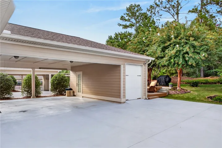 3318 Double Eagle Lane, Opelika, Alabama 36801