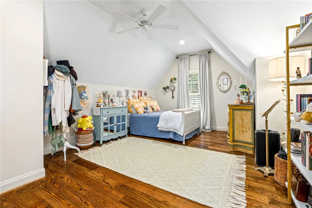 2nd upstairs bedroom