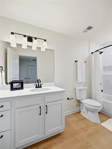 Photos from Model Unit 9-104