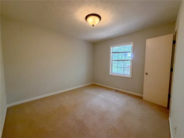 1128 Chinook Street, Auburn, Alabama 36830