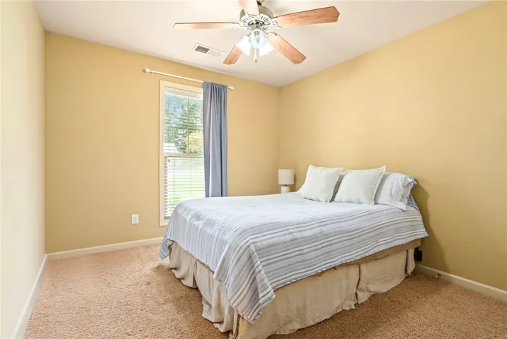2237 Turnbury Lane, Auburn, Alabama 36830