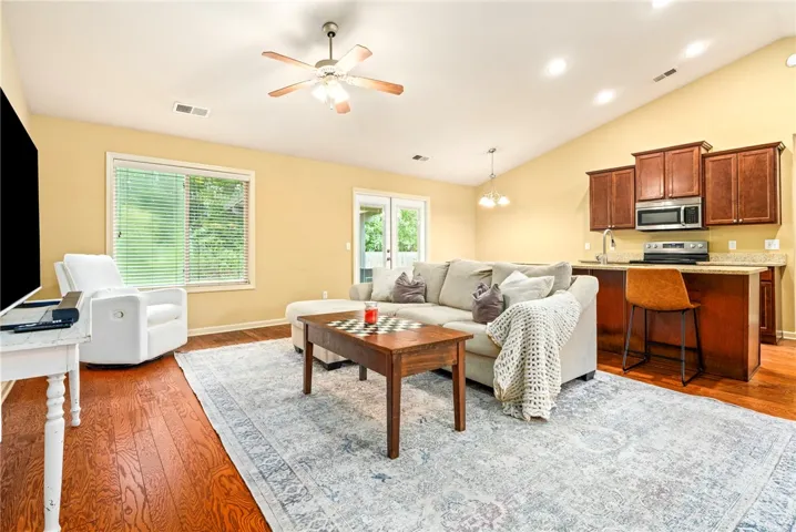 2237 Turnbury Lane, Auburn, Alabama 36830