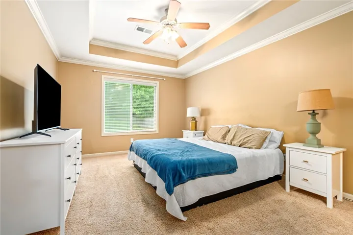 2237 Turnbury Lane, Auburn, Alabama 36830