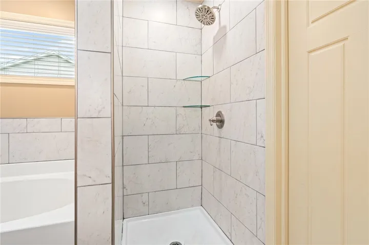 2237 Turnbury Lane, Auburn, Alabama 36830