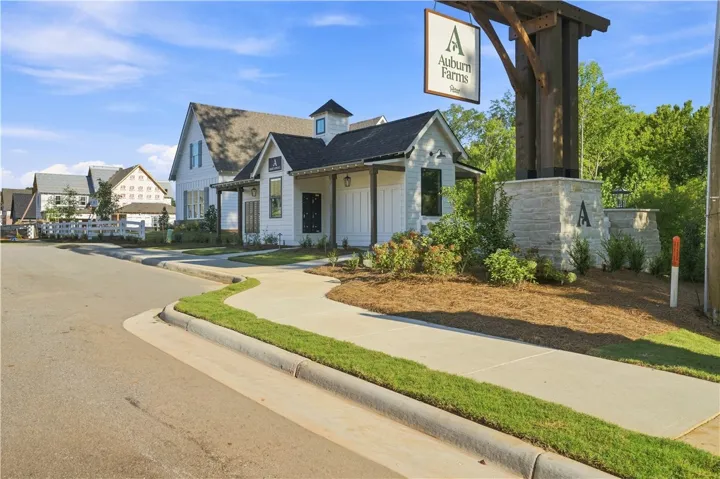 Auburn Farms Community Photos - Entrance