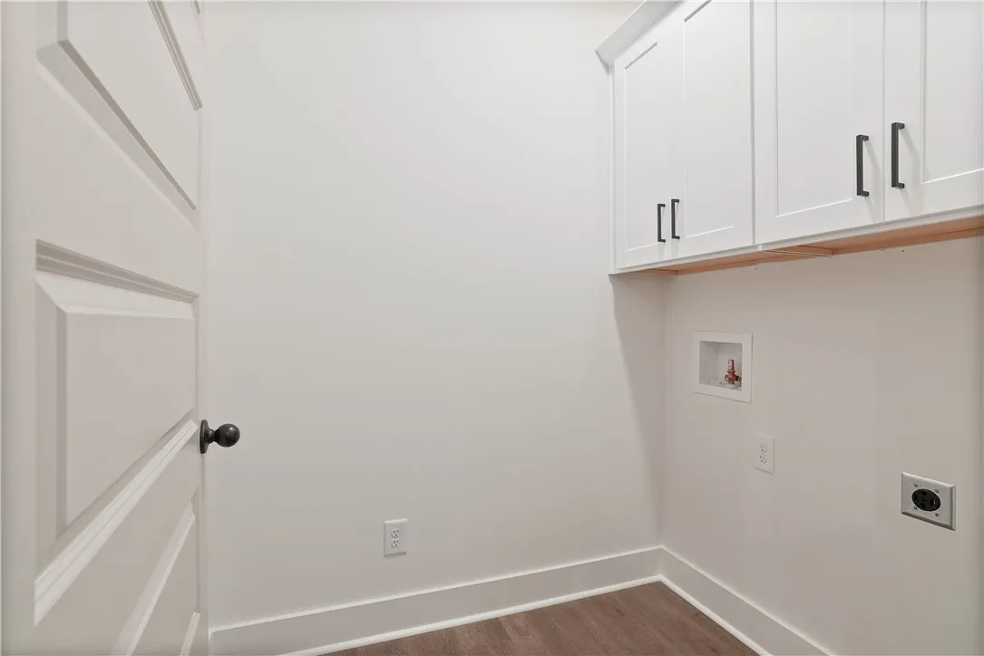 Example Photo of Completed Interior Townhome Unit