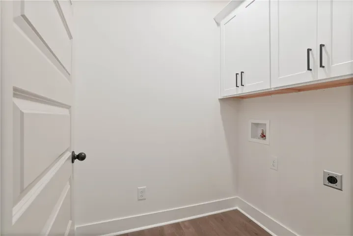 Example Photo of Completed Interior Townhome Unit