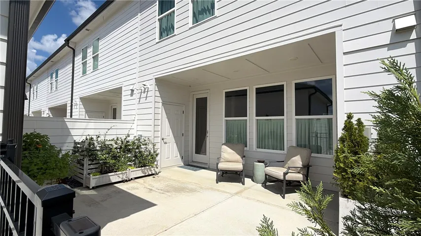 211 Black Swann Road, Auburn, Alabama 36832