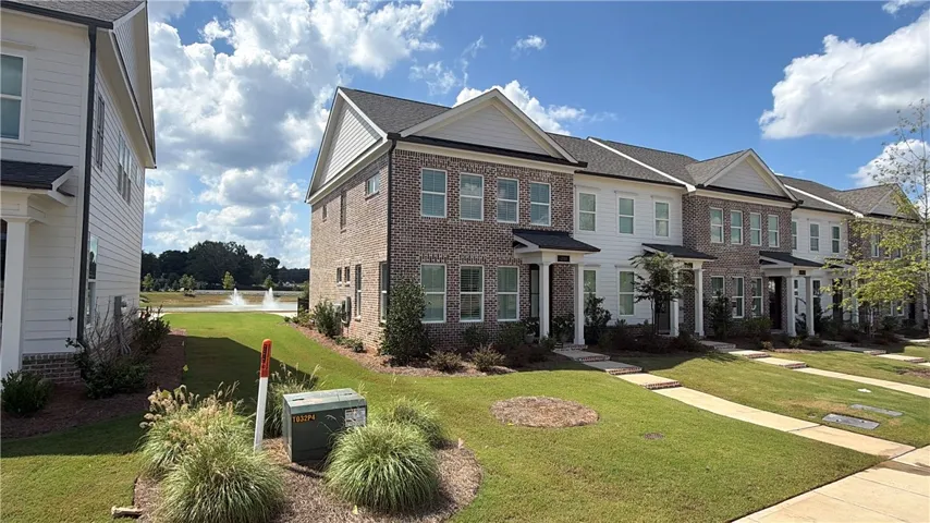 211 Black Swann Road, Auburn, Alabama 36832