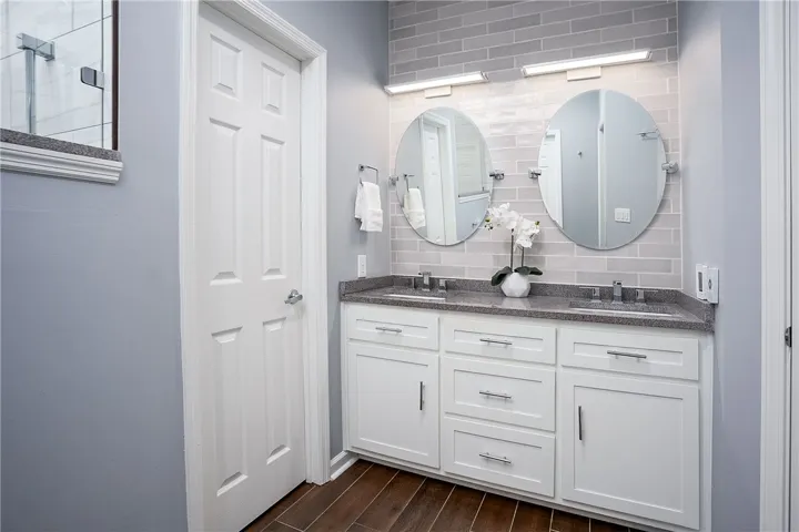 Beautifully Updated Primary Bathroom