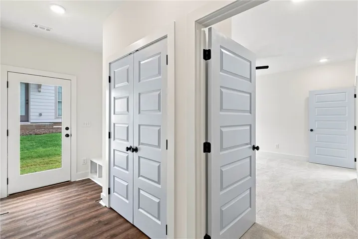 3220 Bradley Lane, Auburn, Alabama 36830