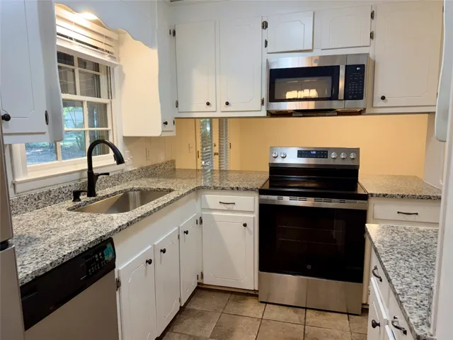 710 Farish Street, Opelika, Alabama 36801