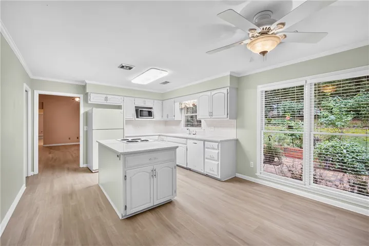 507 Camelot Way, Opelika, Alabama 36801