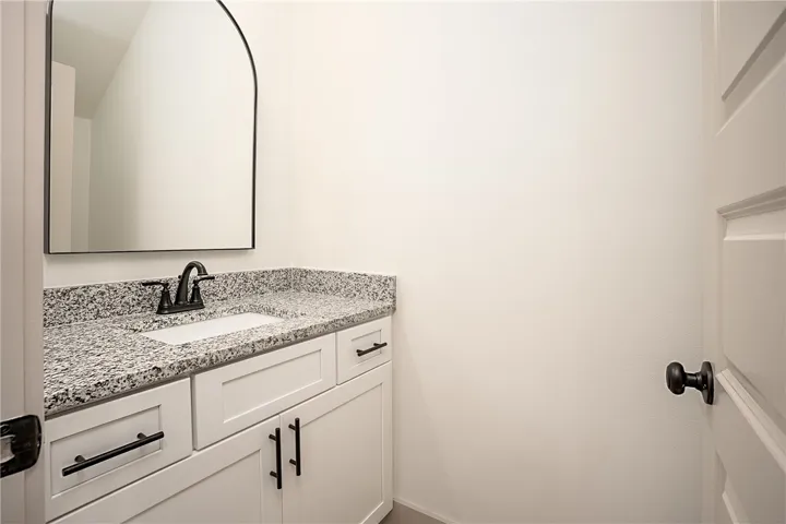 3176 Bottle Way, Auburn, Alabama 36830