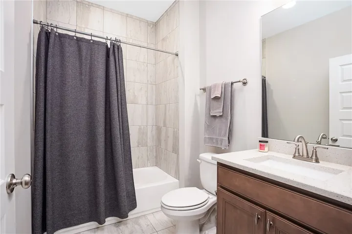 Main Floor Bathroom