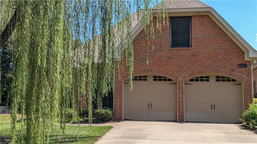 2172 N Donahue Drive, Auburn, Alabama 36830