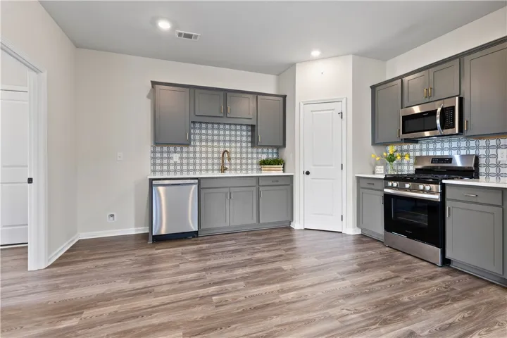 1831 Woodward Oaks Trail, Auburn, Alabama 36830